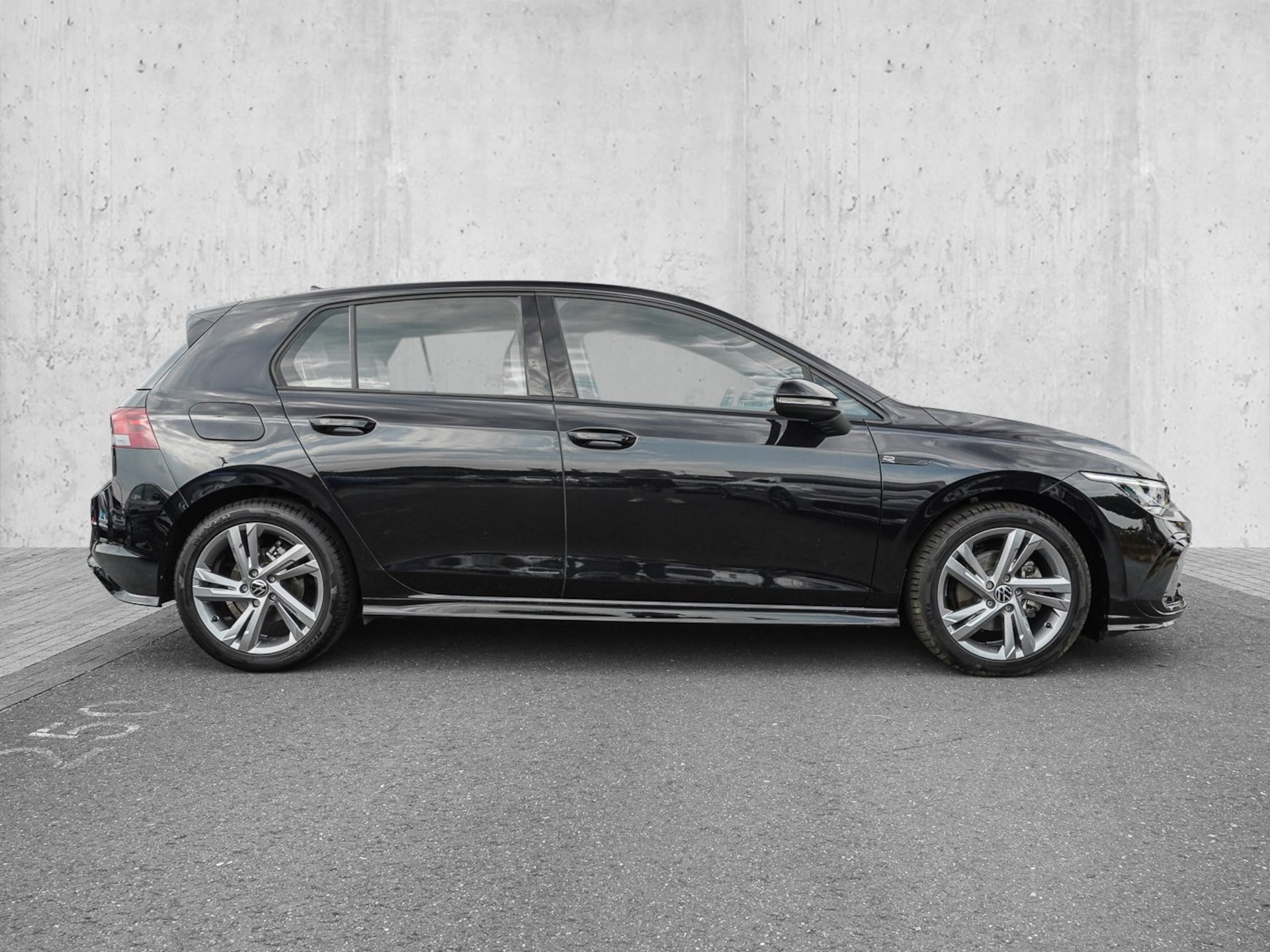 Volkswagen Golf R-Line