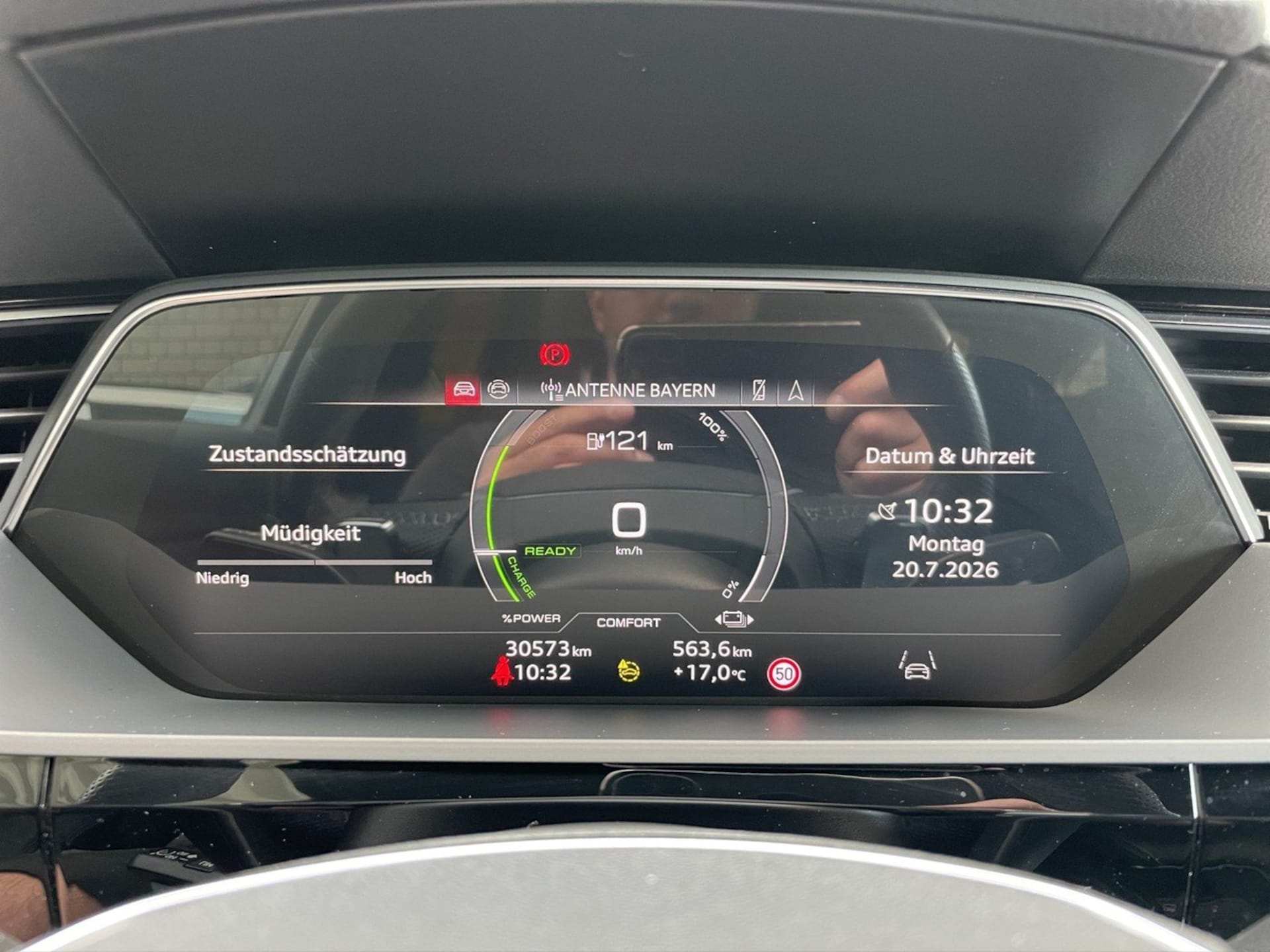 Audi Q8 Sportback e-tron S line
