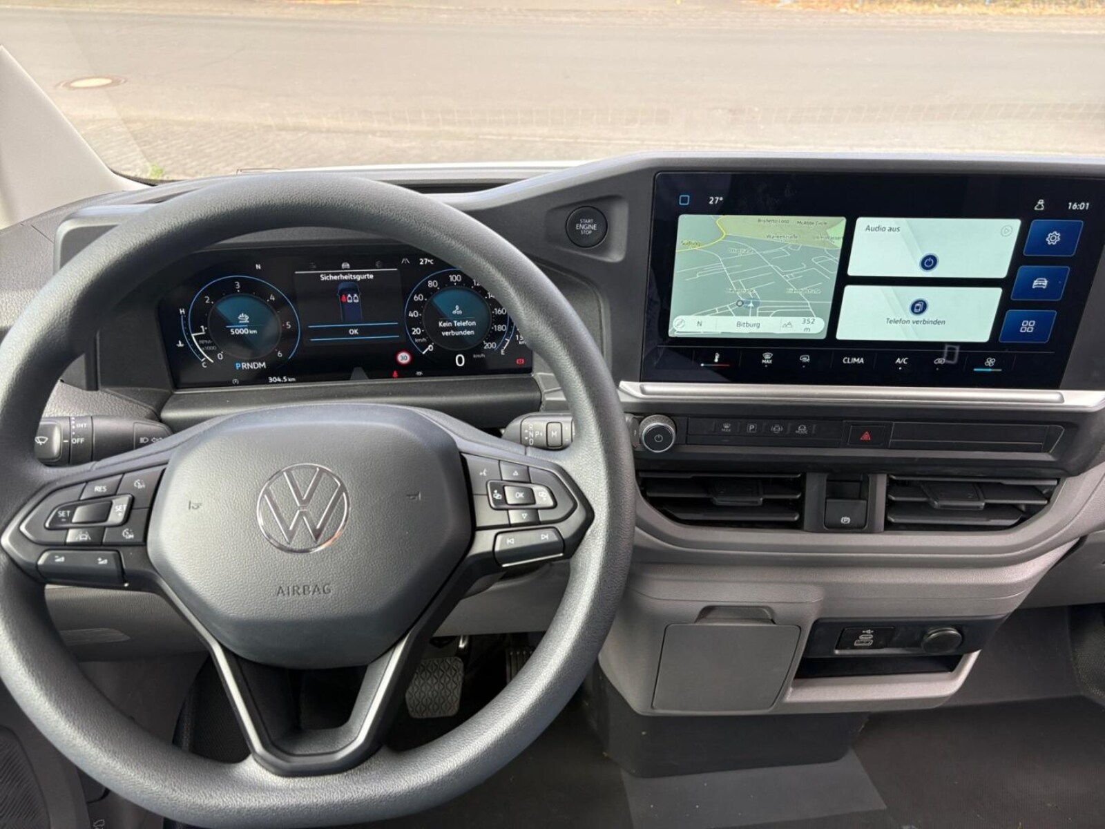 Volkswagen Transporter Kasten langer Radstand – Bild 10