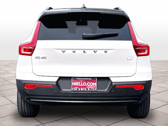 2023 Volvo XC40 Recharge Pure Electric