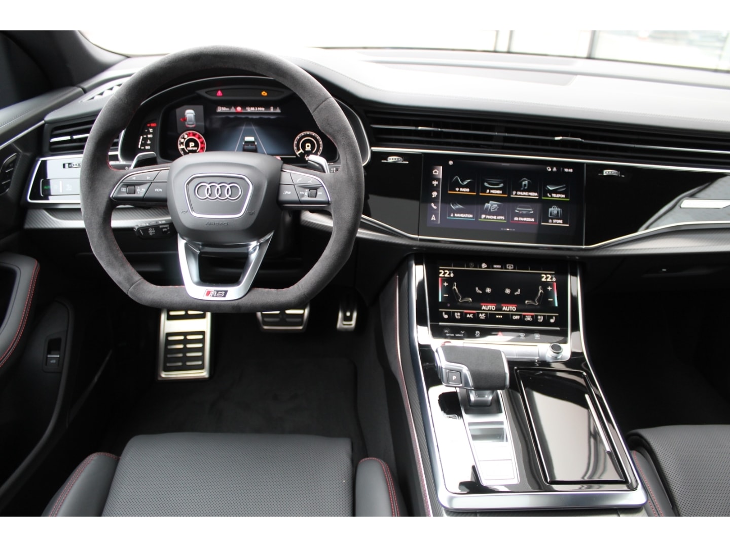 Bild über Audi RS Q8 SUV TFSI quattro 441 kW tiptronic - für weitere Informationen kontaktieren Sie den Audi Partner
