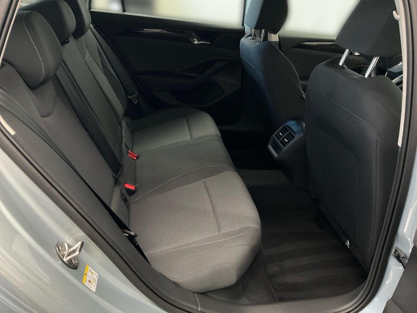 Volkswagen Passat – Bild 10