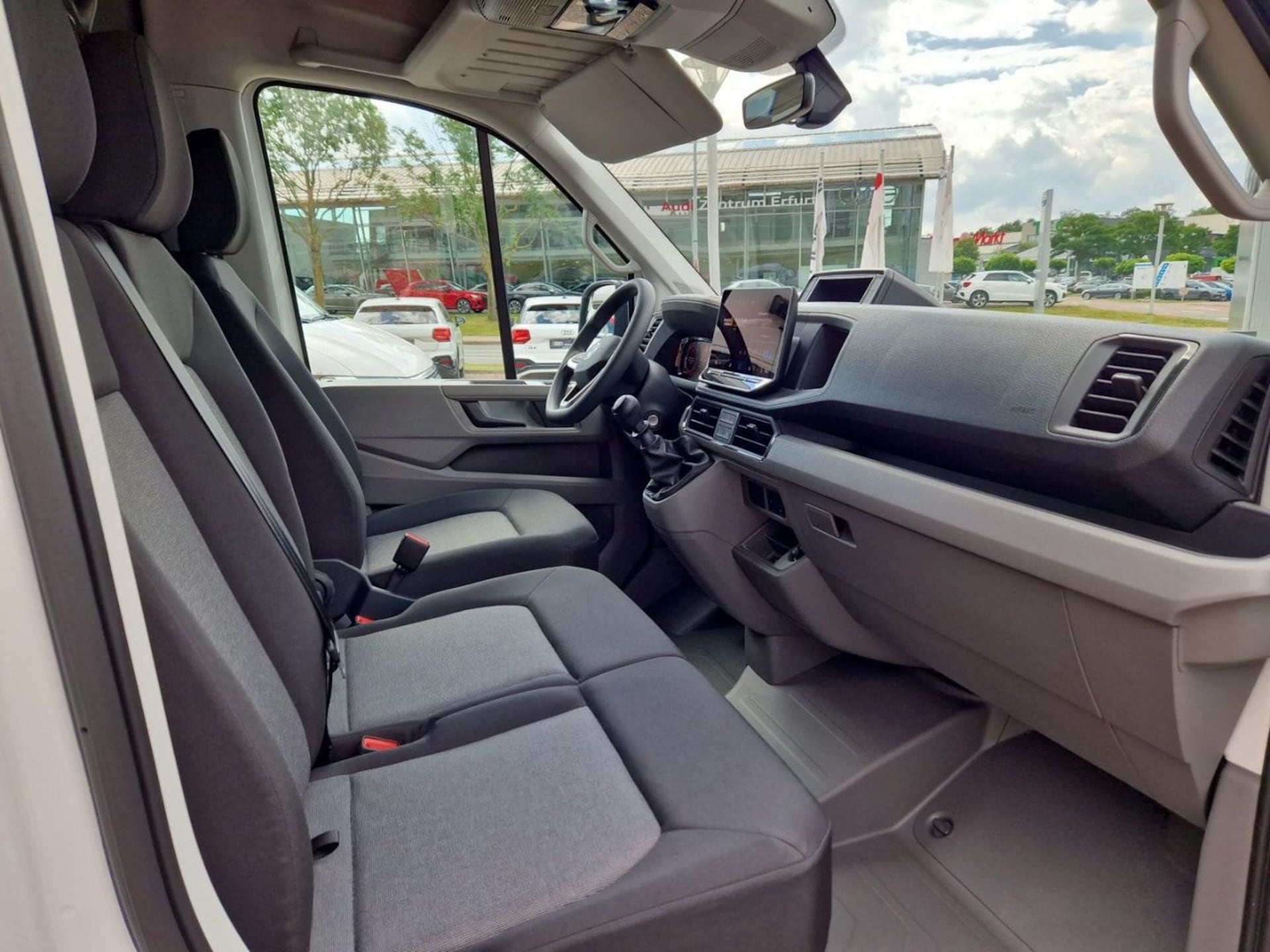 Volkswagen Crafter Kasten mittlerer Radstand