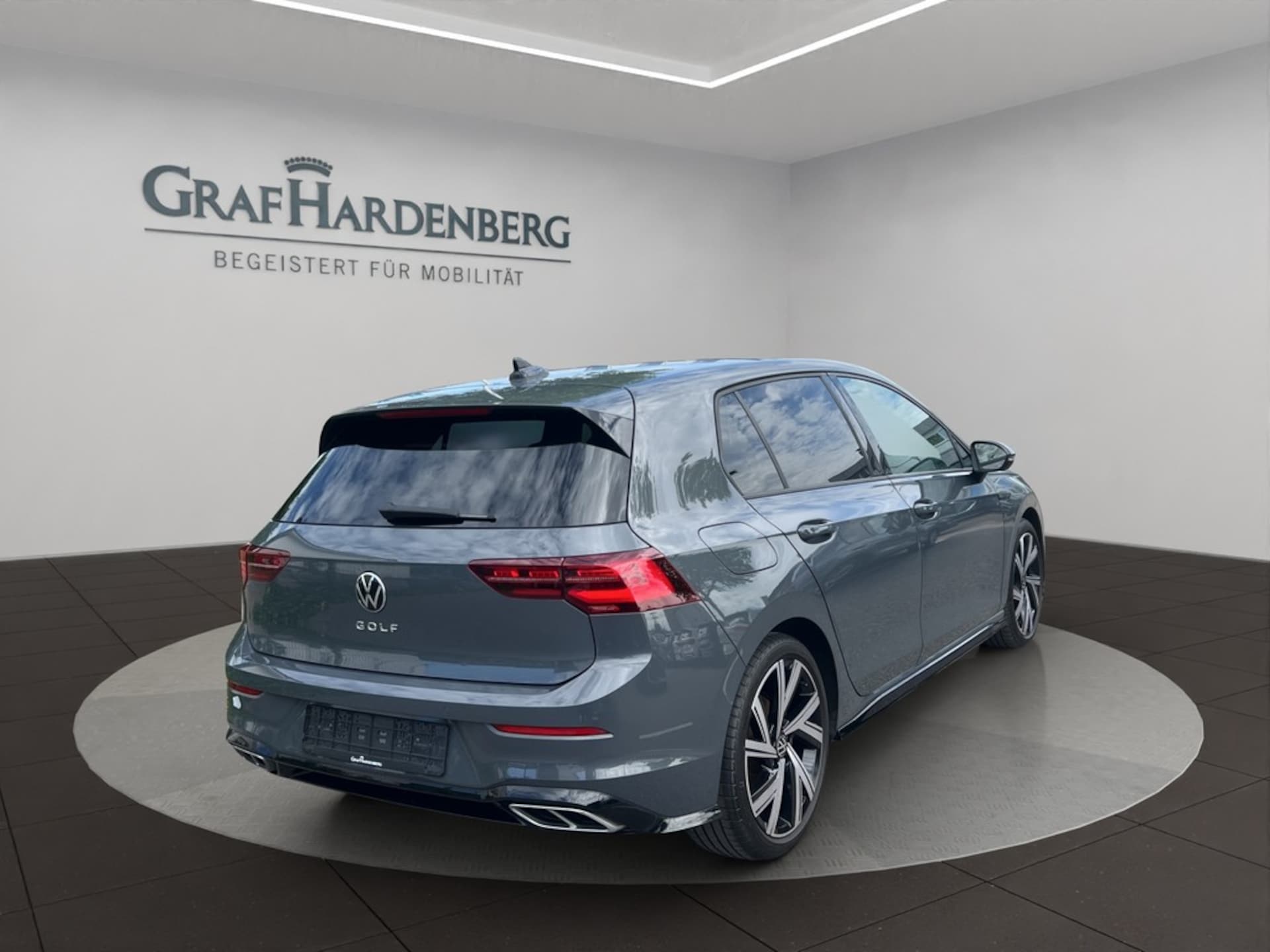 Volkswagen Golf R-Line