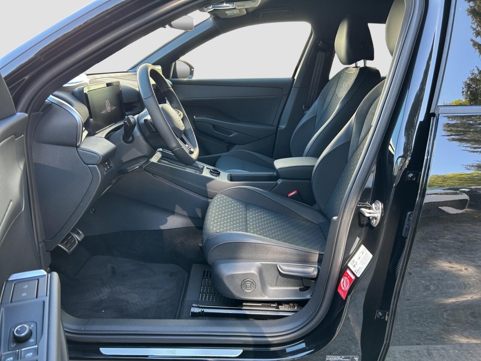 Volkswagen T-Roc – Bild 13