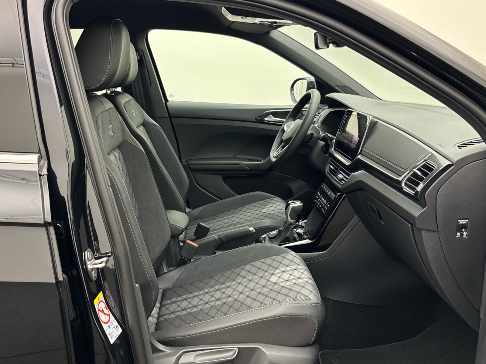 Volkswagen T-Cross – Bild 10