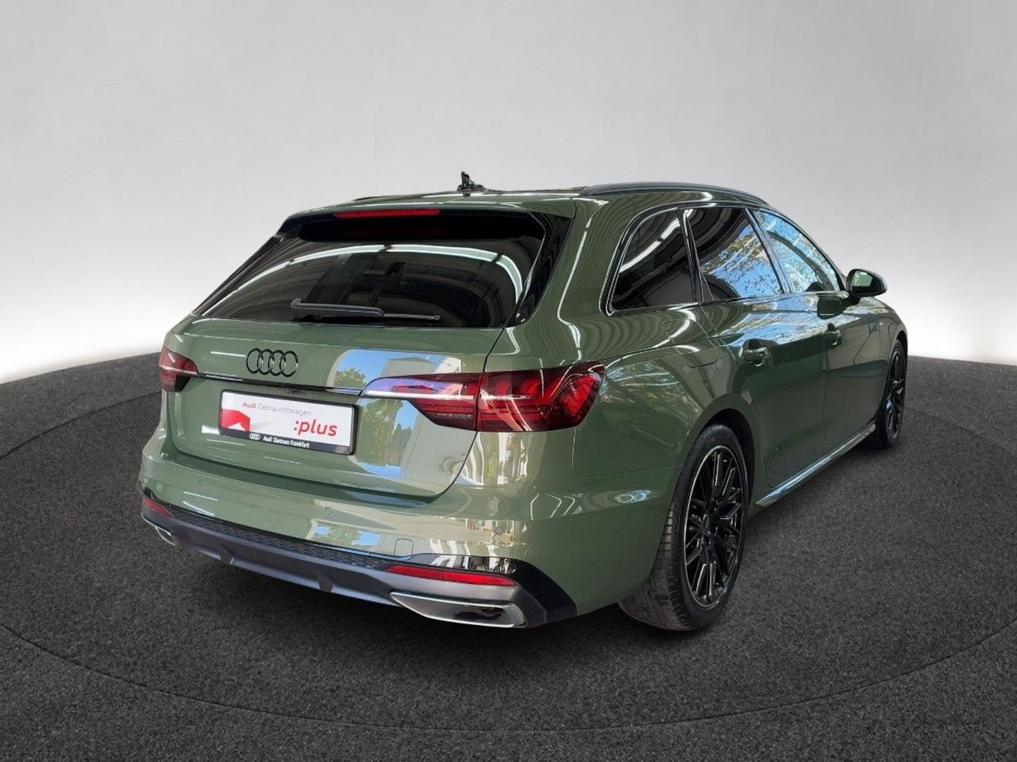 Bild über Audi A4 Avant S line 40 TFSI S tronic - für weitere Informationen kontaktieren Sie den Audi Partner
