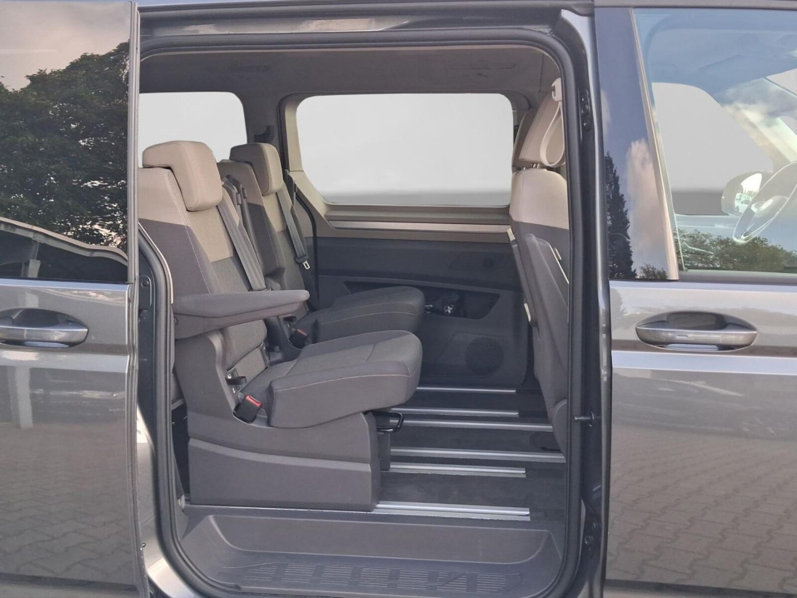 Volkswagen Multivan Langversion – Bild 18