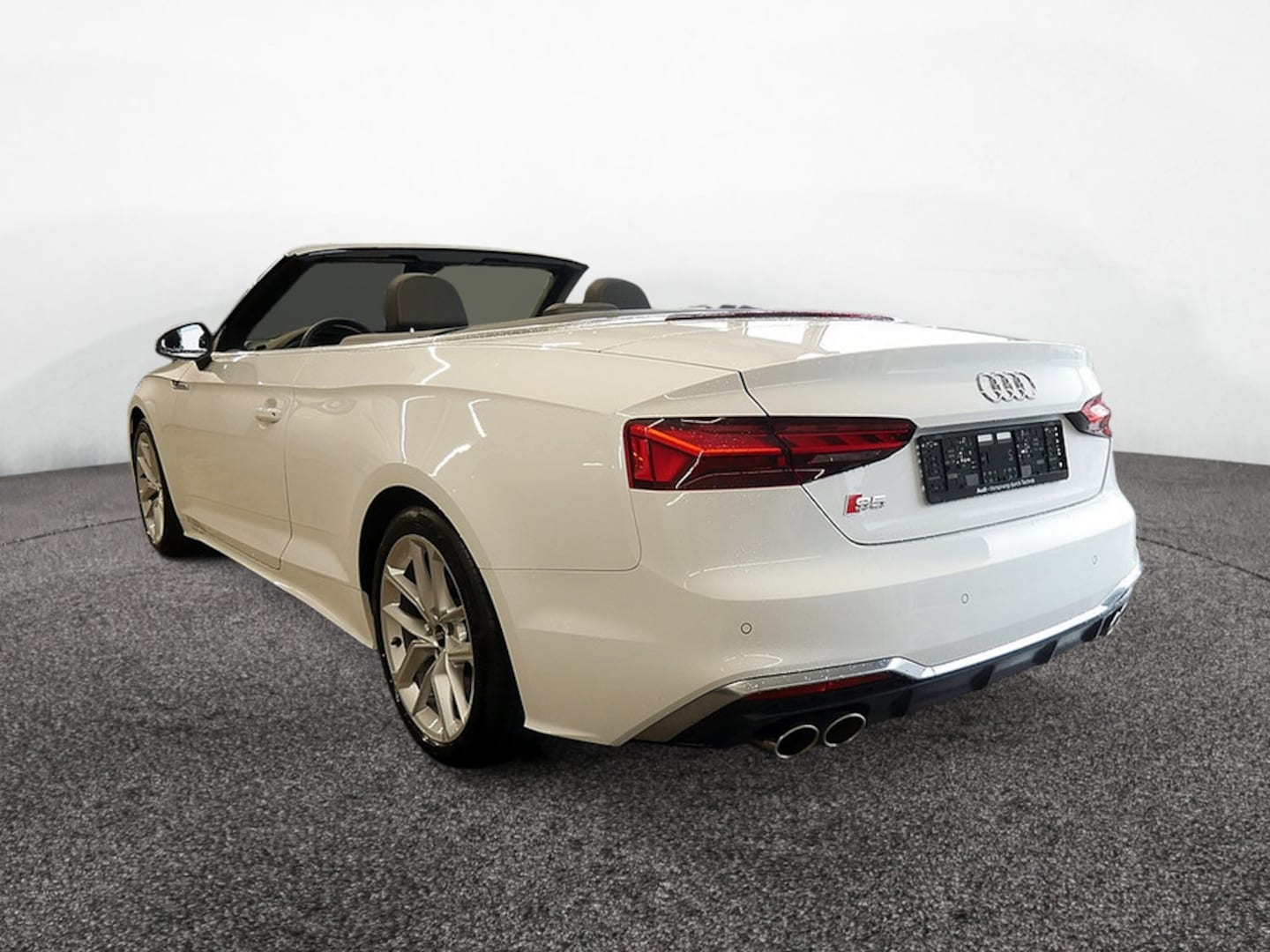 Bild über Audi S5 Cabriolet TFSI quattro tiptronic - für weitere Informationen kontaktieren Sie den Audi Partner