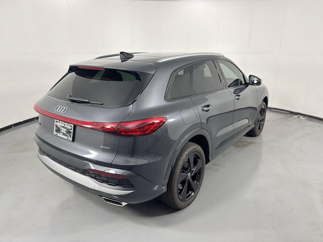 2025 Audi New Q5 Premium Plus - Photo 7