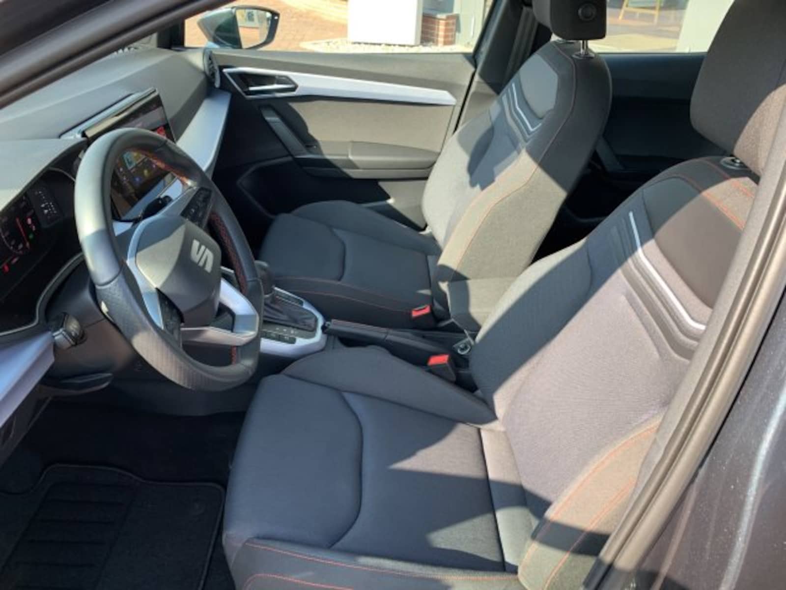 SEAT Arona – Bild 9