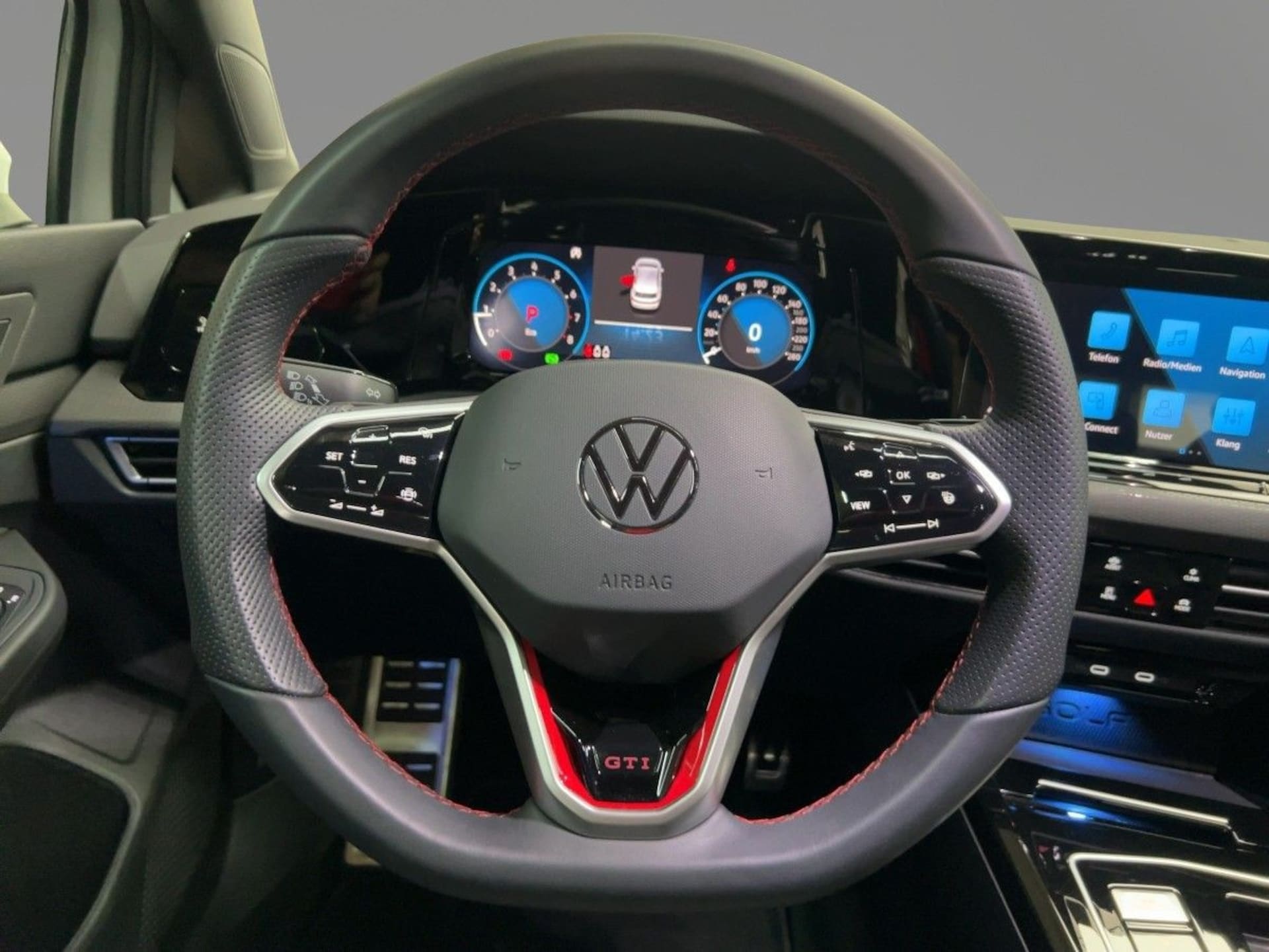 Volkswagen Golf GTI