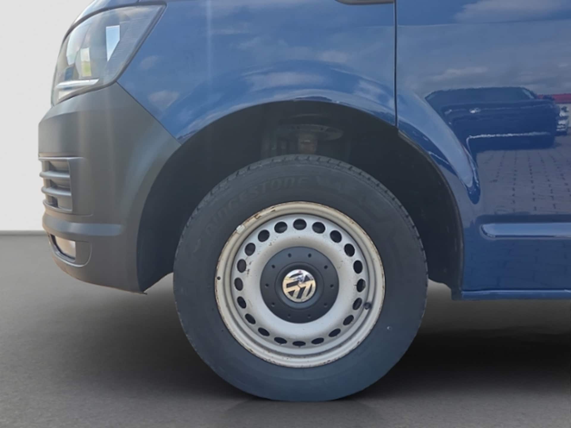 Volkswagen T6 Transporter Kombi kurzer Radstand