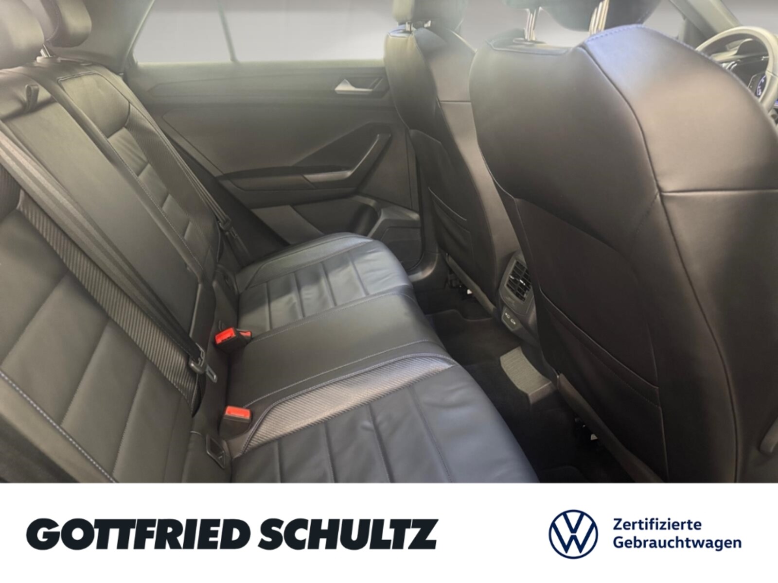 Volkswagen T-Roc – Bild 8