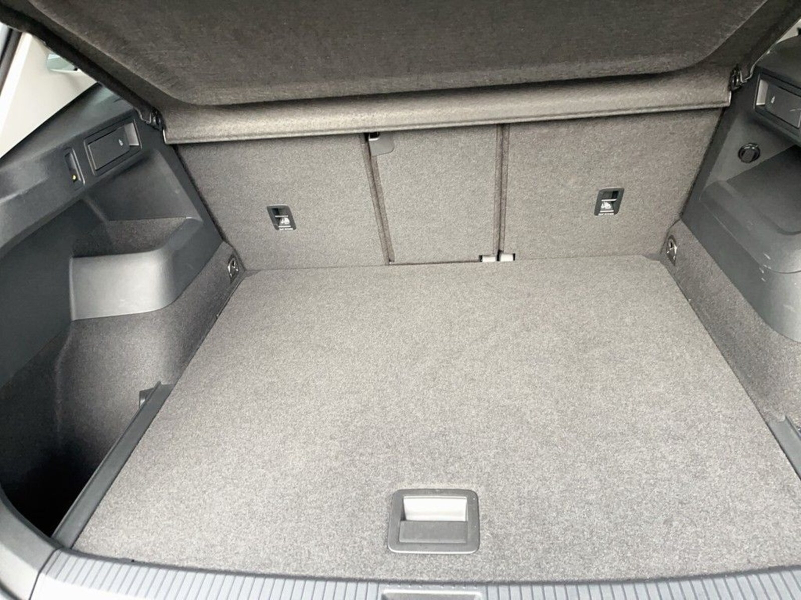 Volkswagen Tiguan – Bild 11