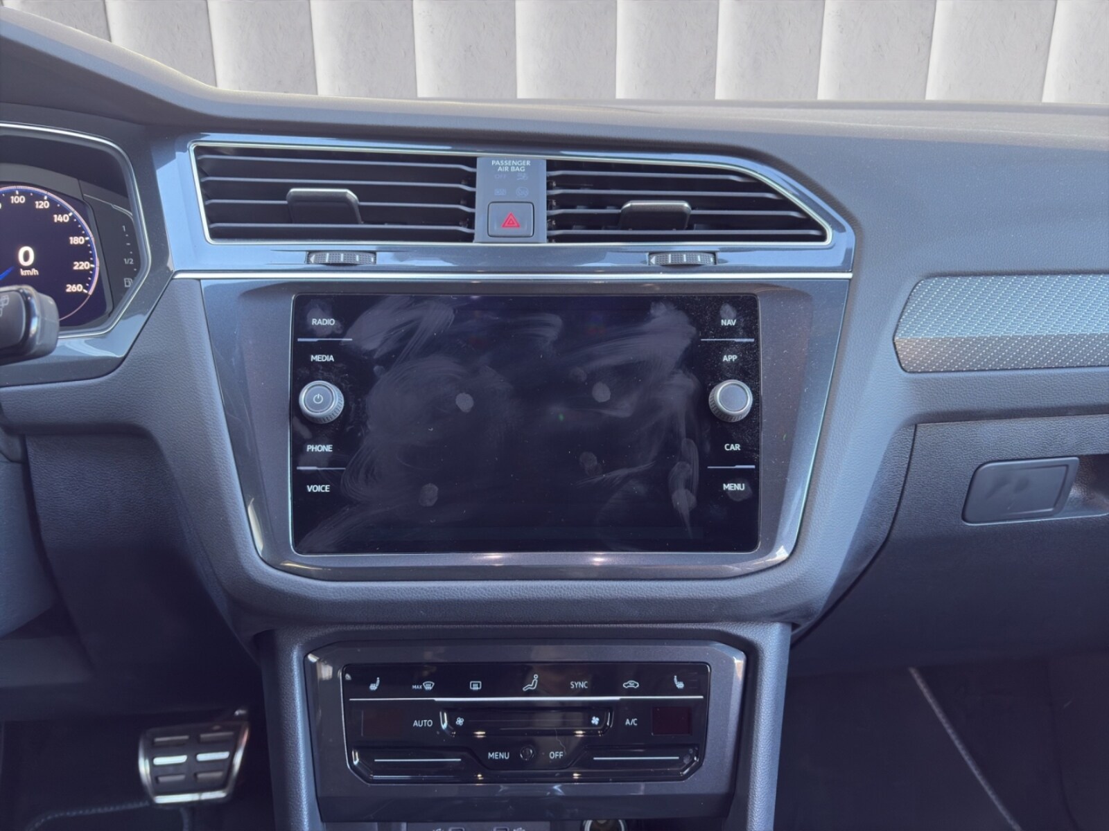 Volkswagen Tiguan – Bild 11