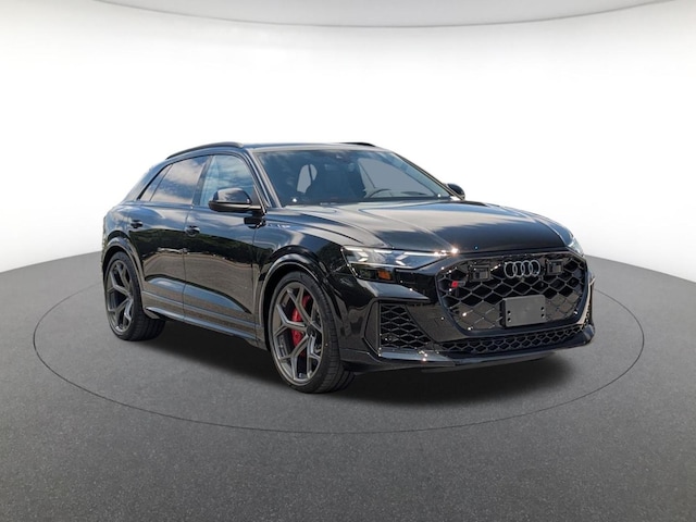 2026 Audi RS Q8 SUV performance