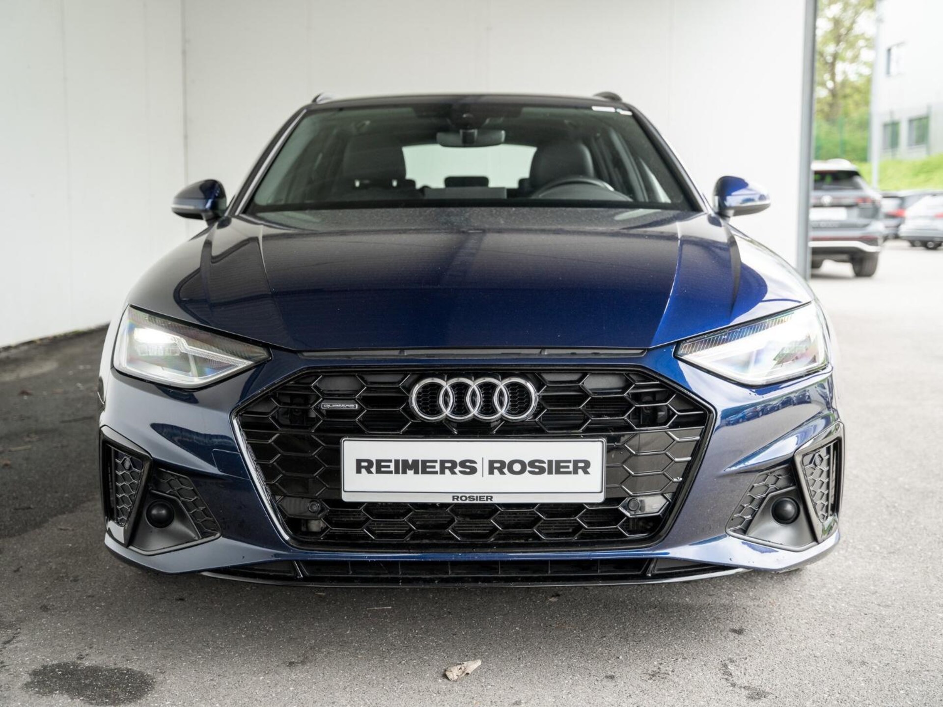Audi A4 Avant S line