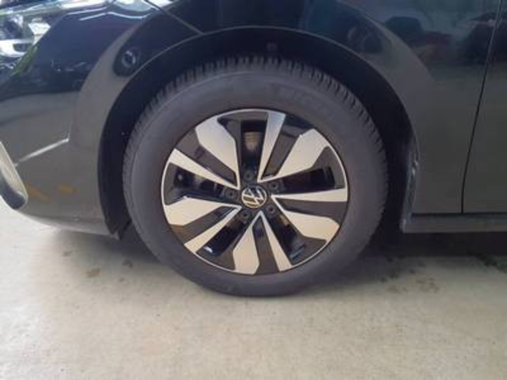 Volkswagen Golf Life