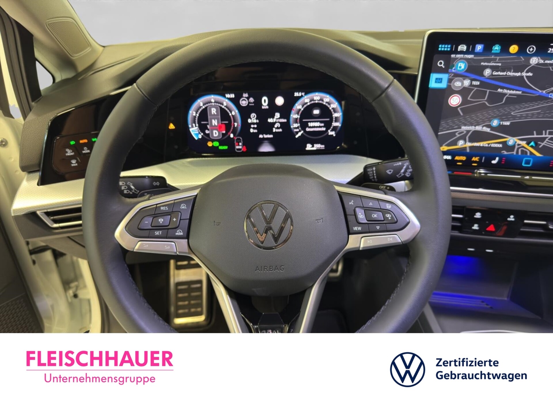 Volkswagen Golf Life