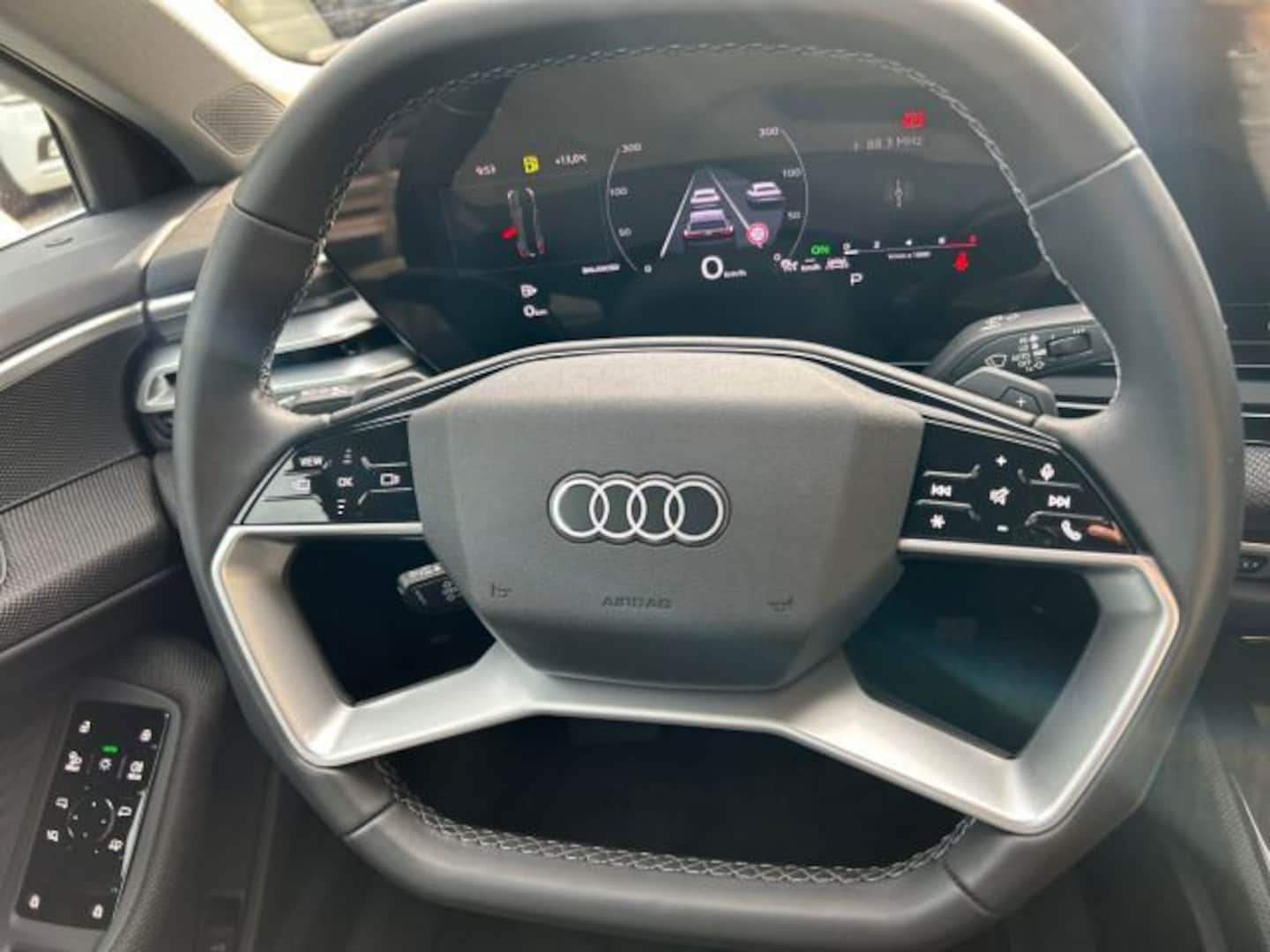 Bild über Audi A5 Avant TFSI 150 kW S tronic - für weitere Informationen kontaktieren Sie den Audi Partner
