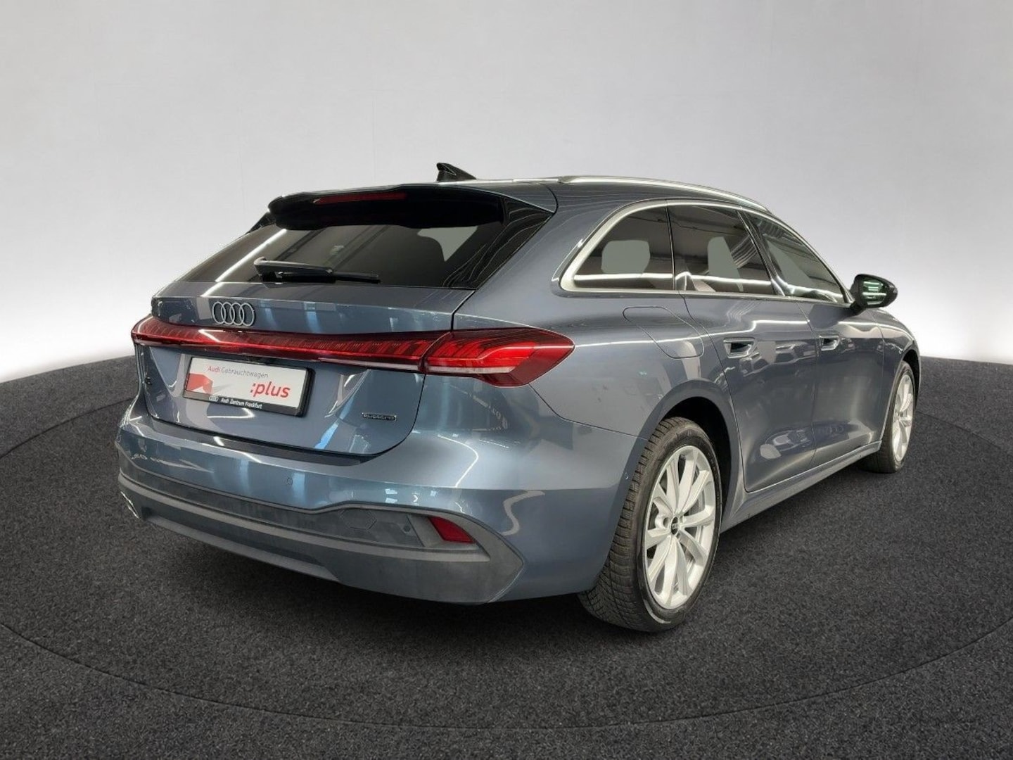 Bild über Audi A5 Avant TDI quattro 150 kW S tronic - für weitere Informationen kontaktieren Sie den Audi Partner