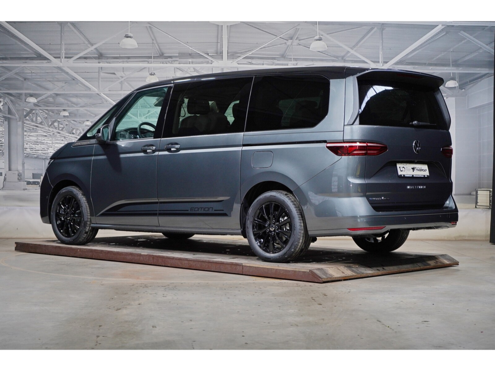 Volkswagen Multivan Langversion – Bild 2