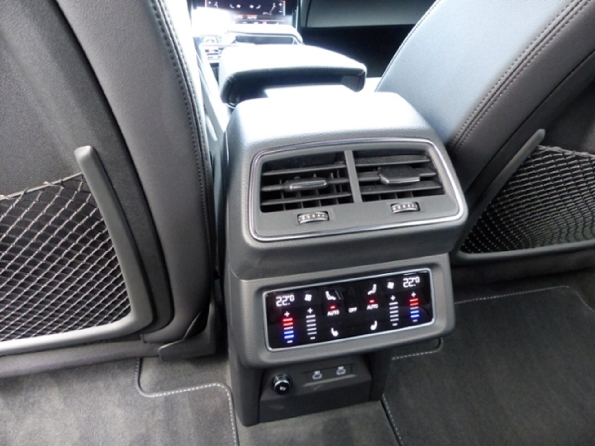 Audi Q8 e-tron S line