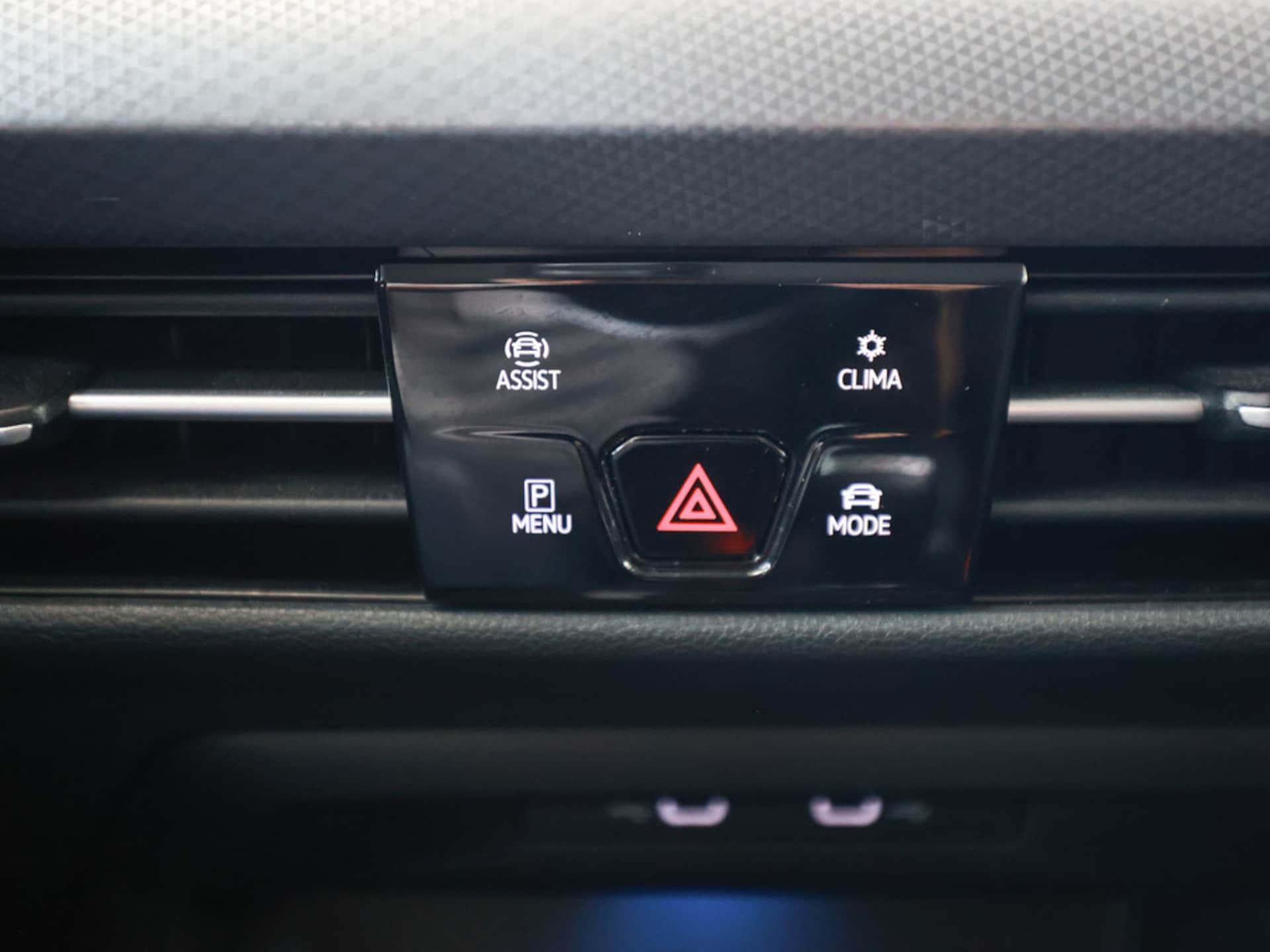 Volkswagen Golf Active