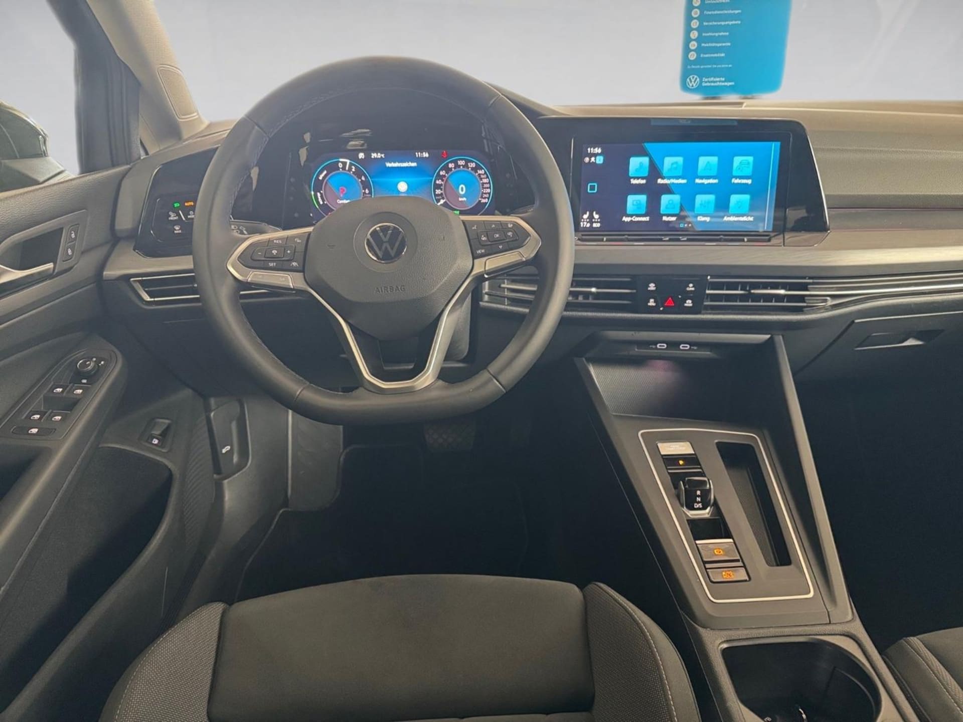 Volkswagen Golf Style