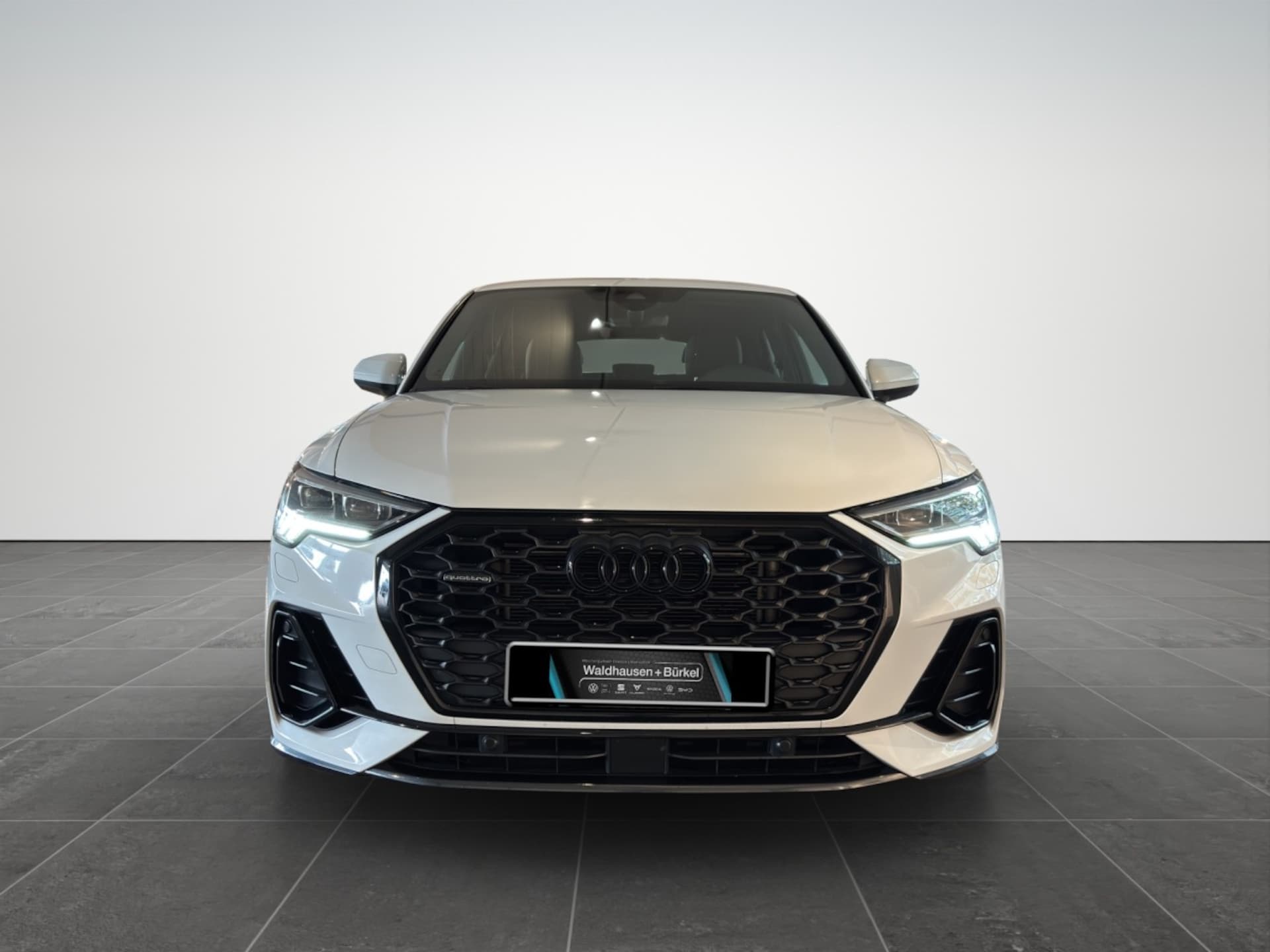Audi Q3 Sportback S line