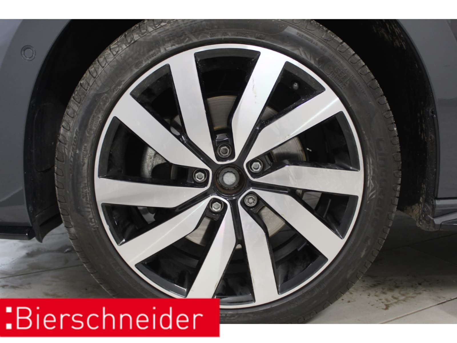 Volkswagen Touran – Bild 14