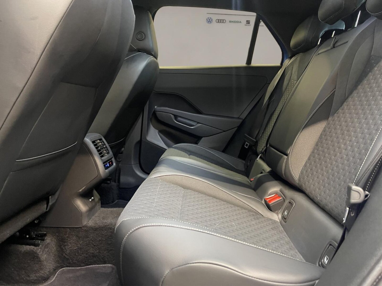 Volkswagen T-Roc – Bild 15