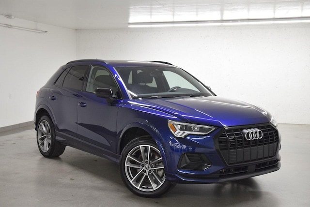Image de {{modelName}} 2023 Audi Q3 SUV 