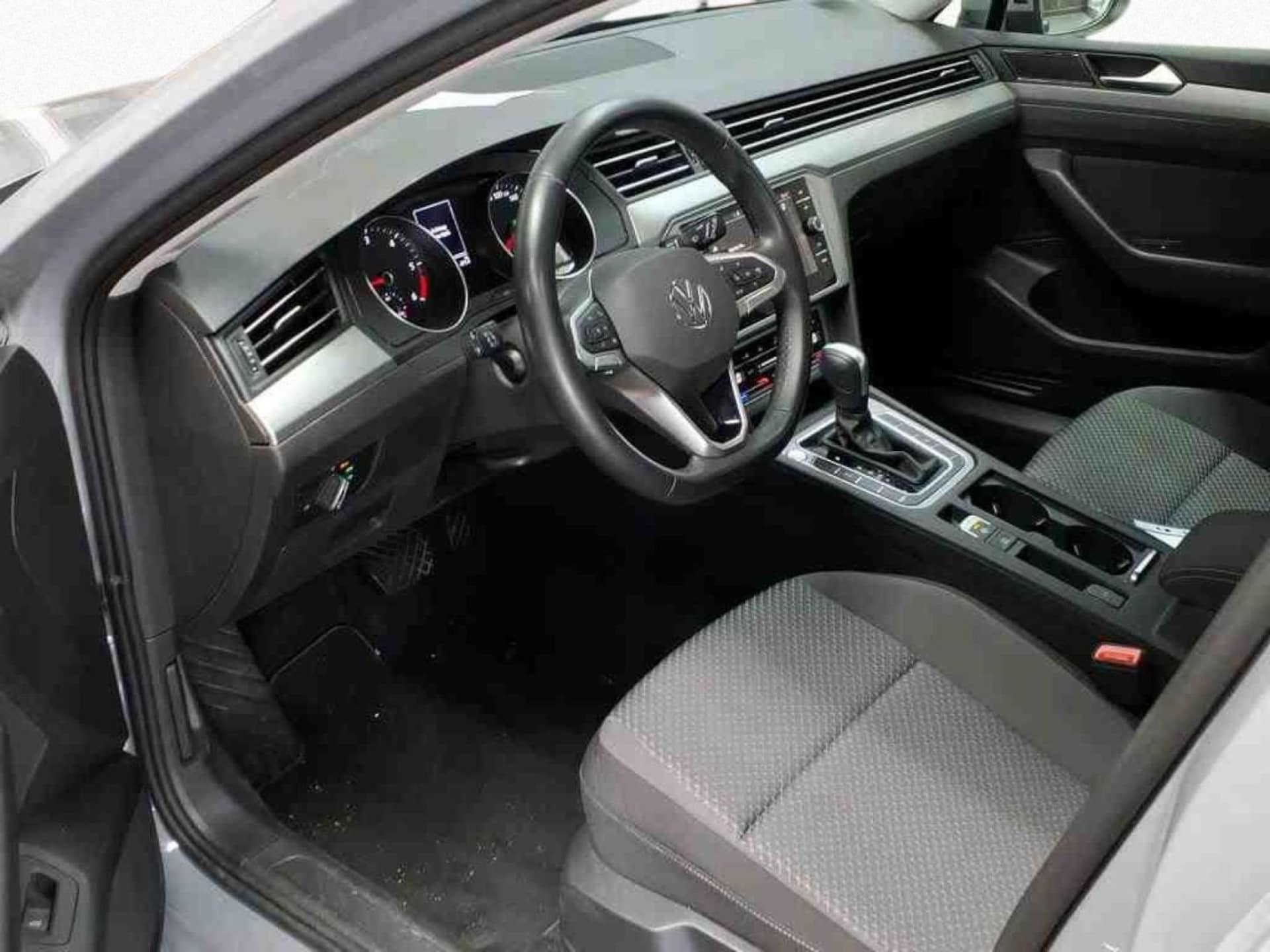 Volkswagen Passat Variant Basis-Modell