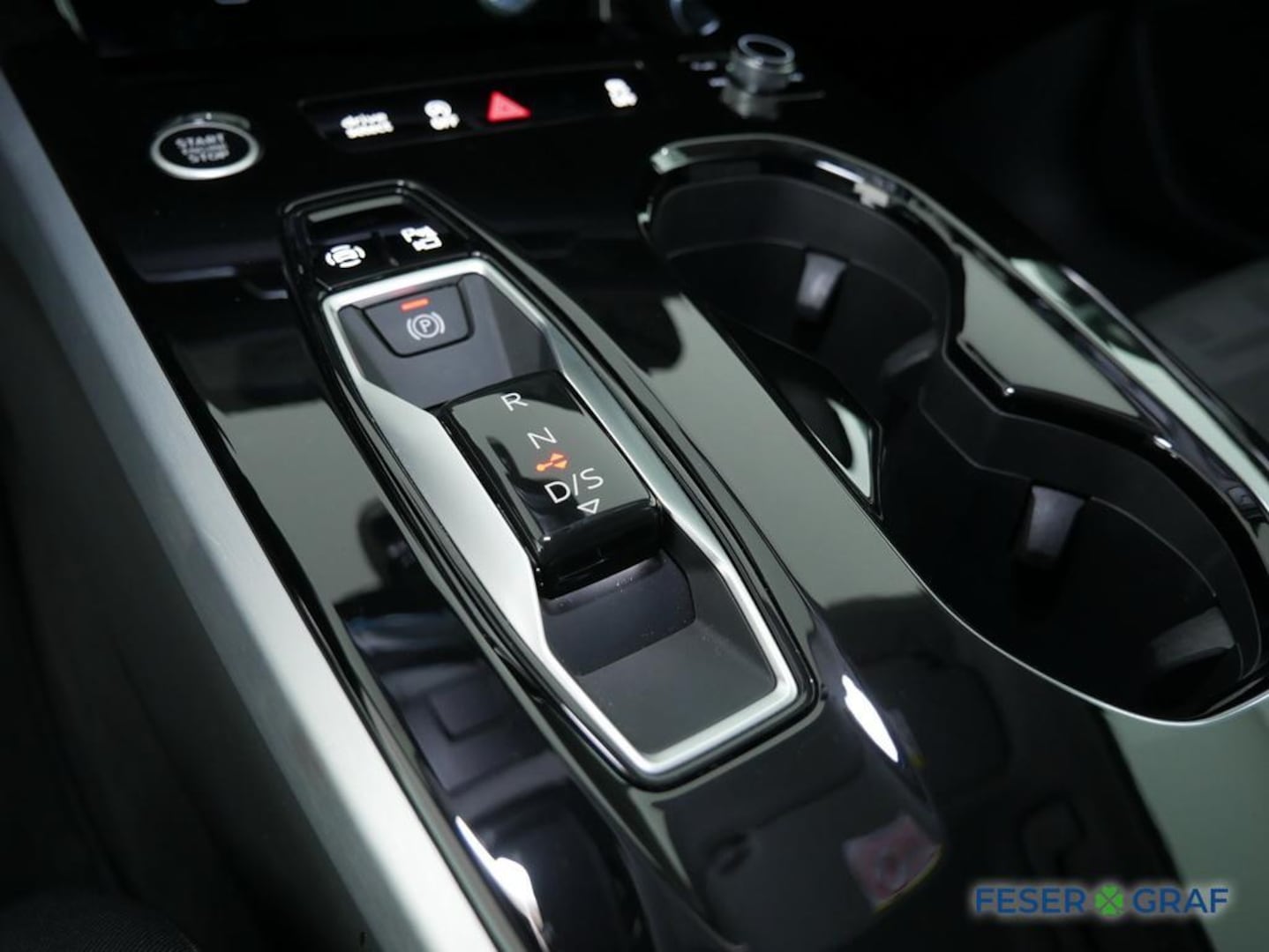 Bild über Audi A6 Avant TFSI 150 kW S tronic - für weitere Informationen kontaktieren Sie den Audi Partner