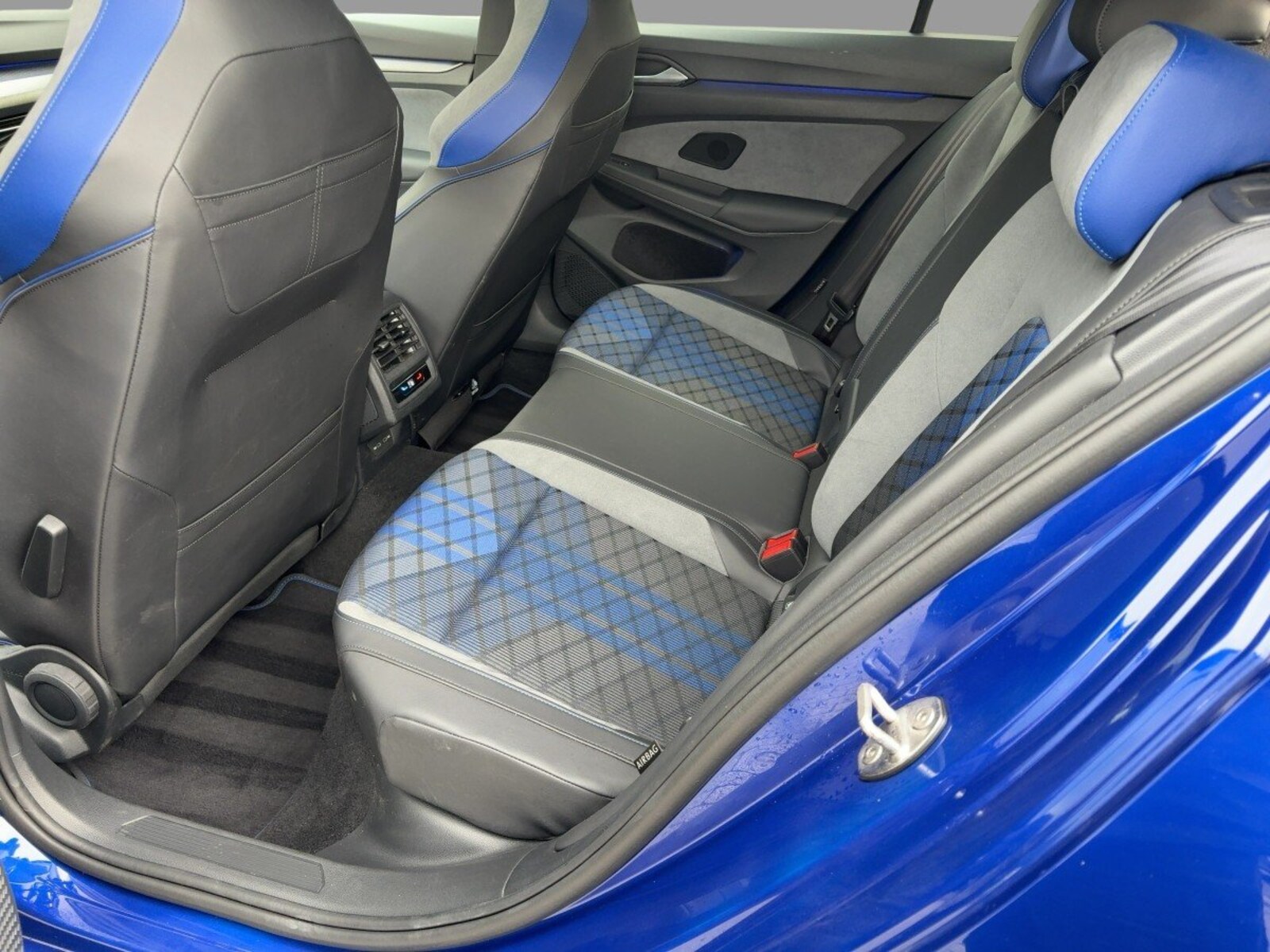 Volkswagen Golf – Bild 9