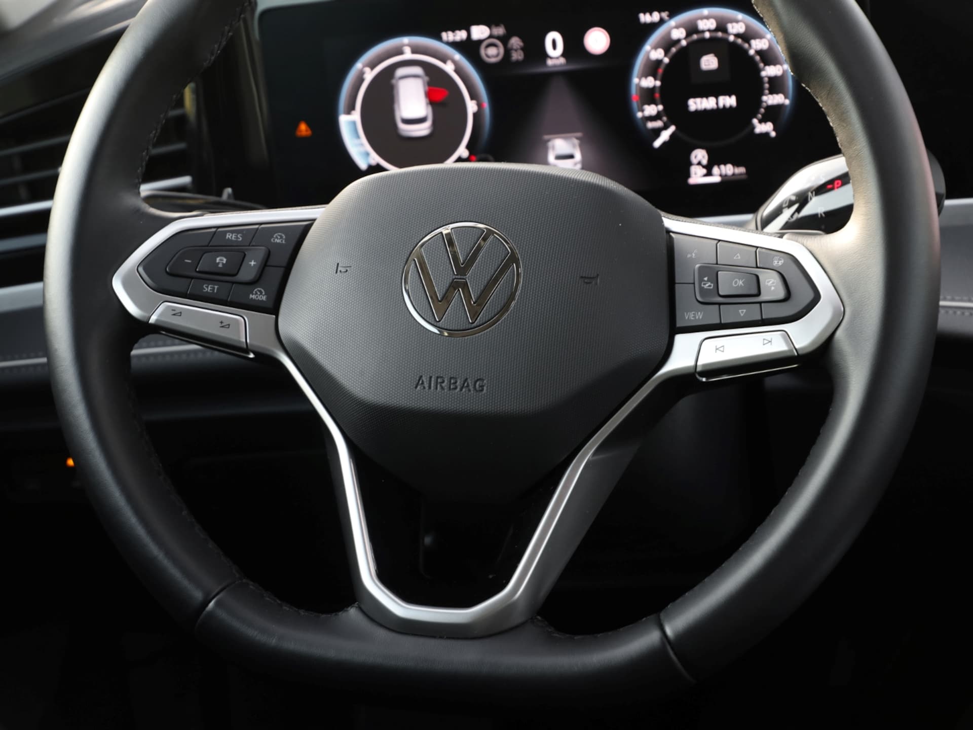 Volkswagen Passat Elegance