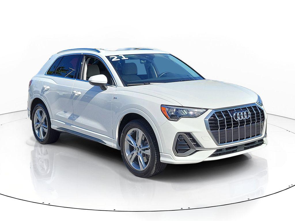 2021 Audi Q3 45 TFSI S Line Premium quattro's photo