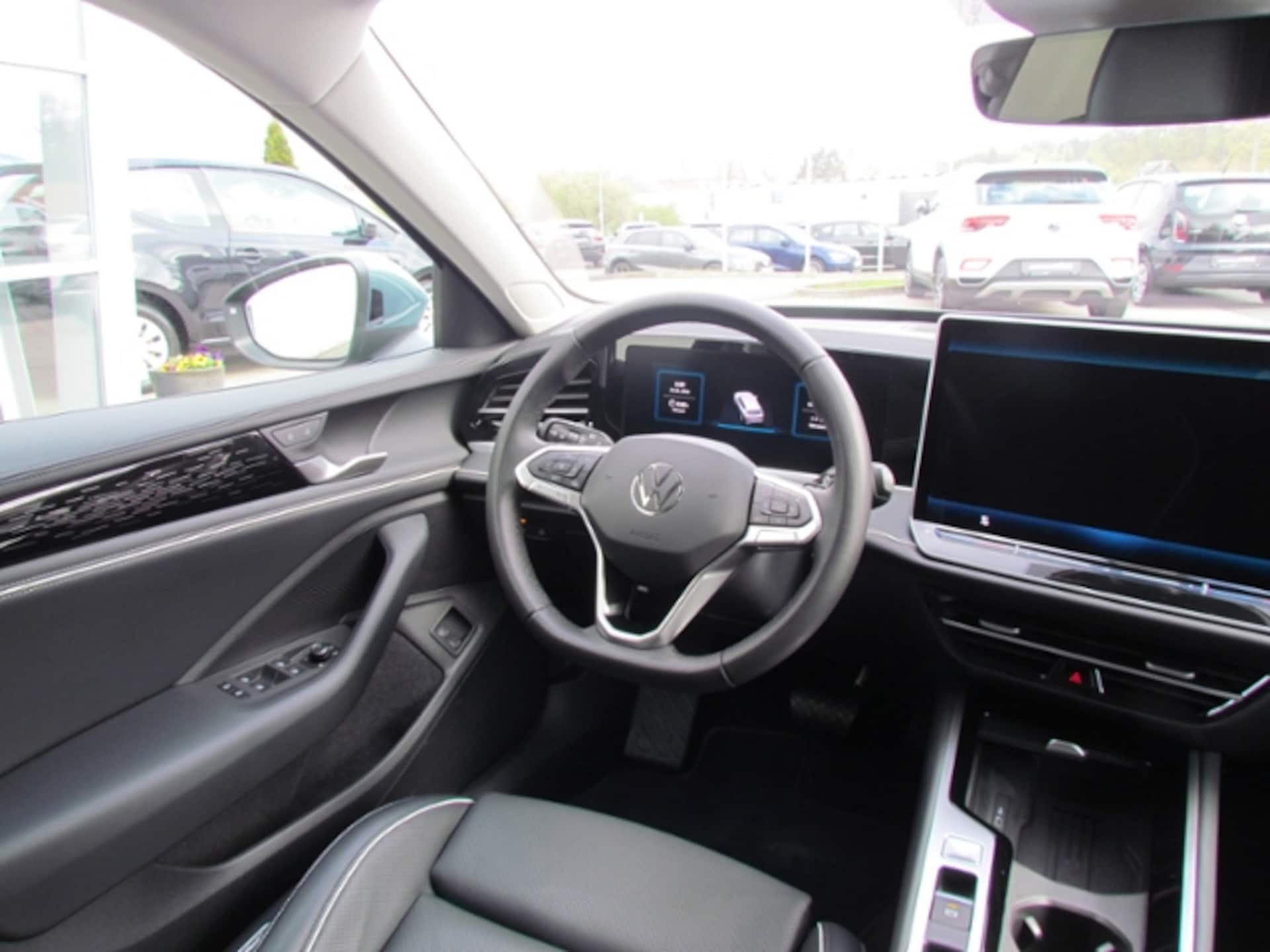 Volkswagen Passat Elegance