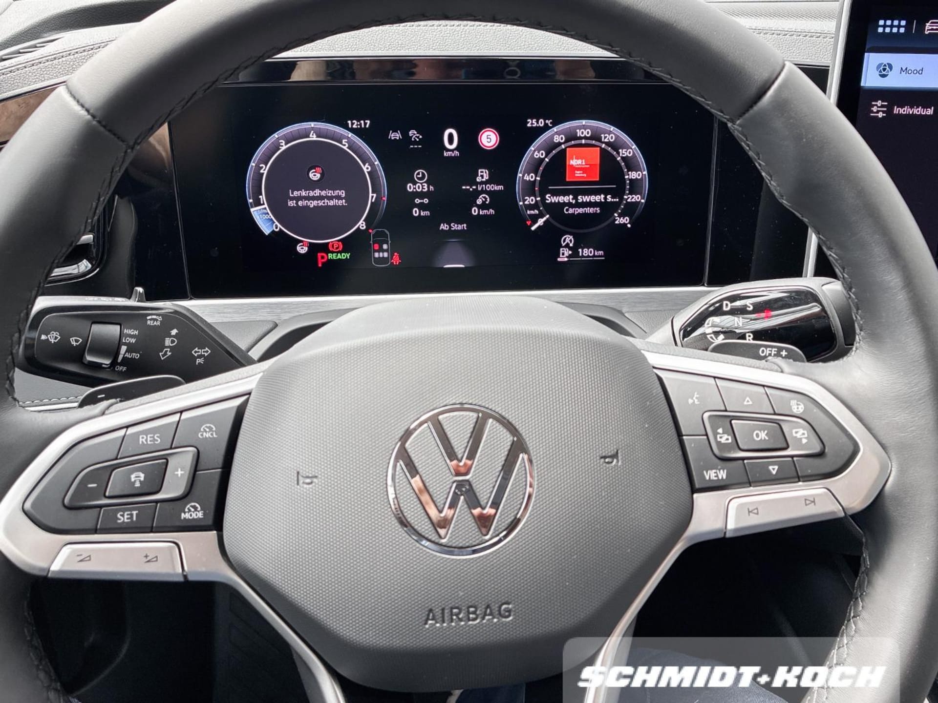 Volkswagen Passat Elegance