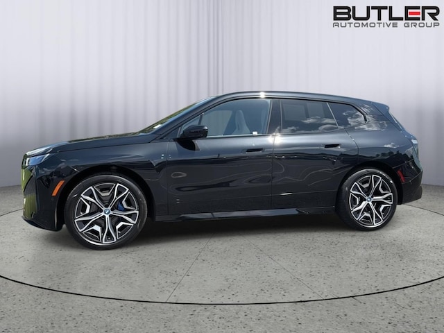 2025 BMW iX