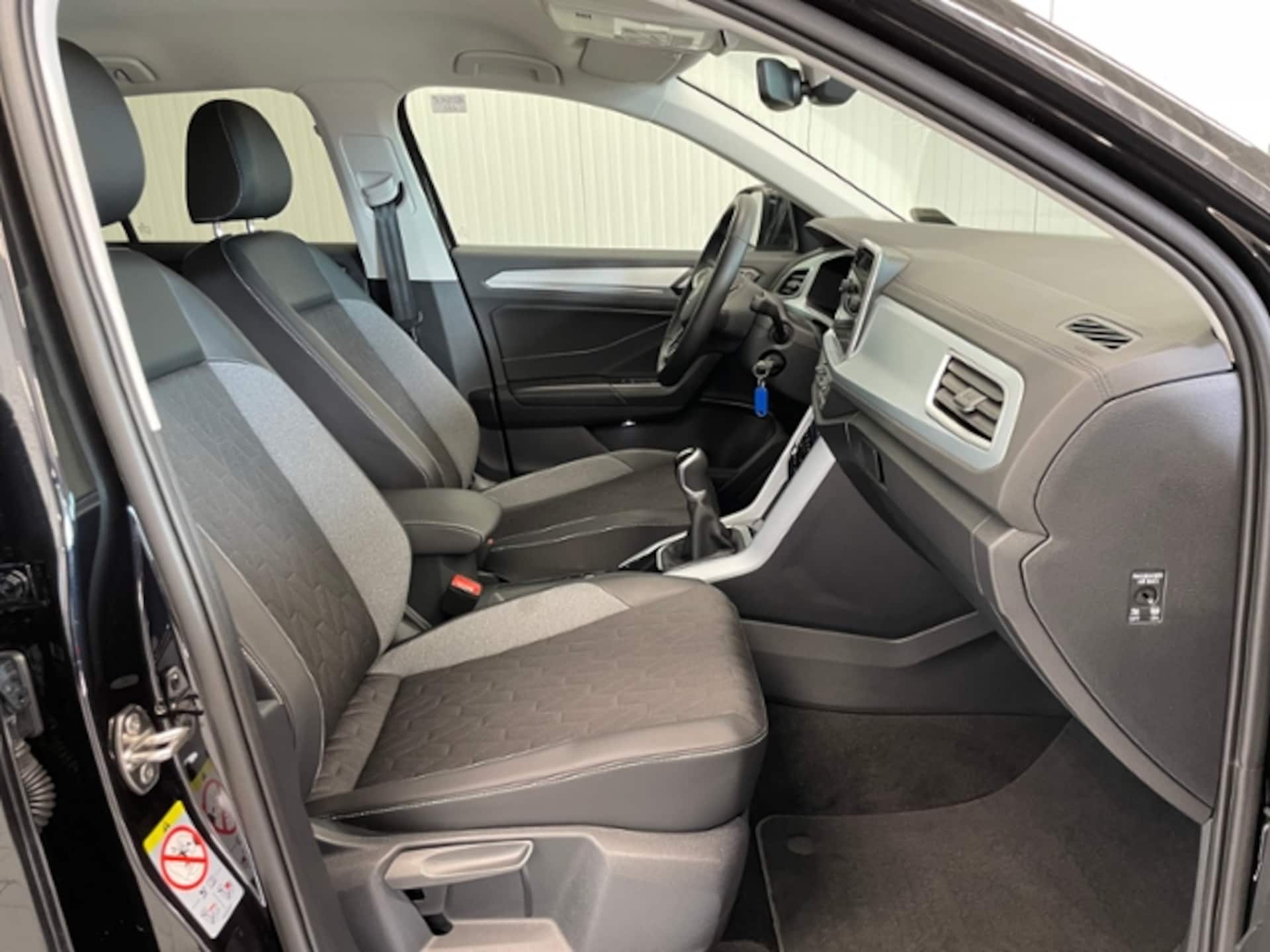 Volkswagen T-Roc Life