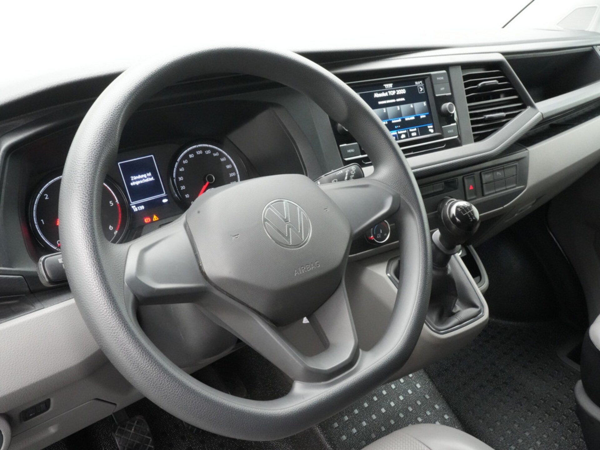 Volkswagen T6.1 Transporter Kasten langer Radstand
