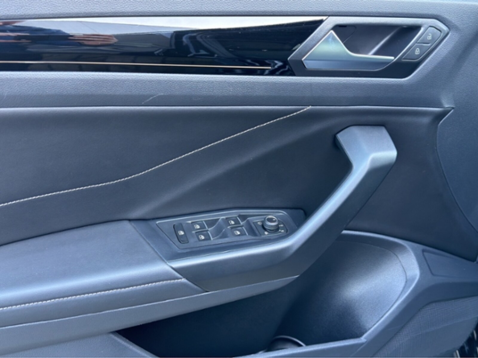Volkswagen T-Roc – Bild 11