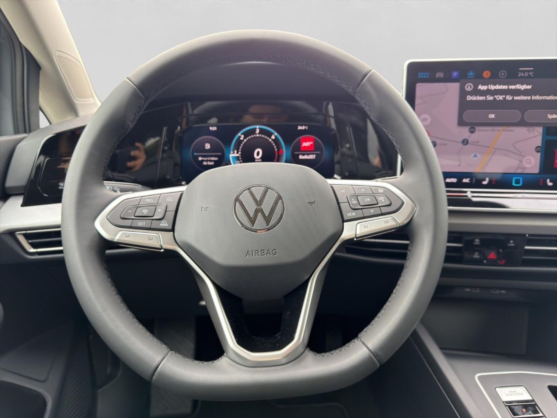 Volkswagen Golf Variant Life