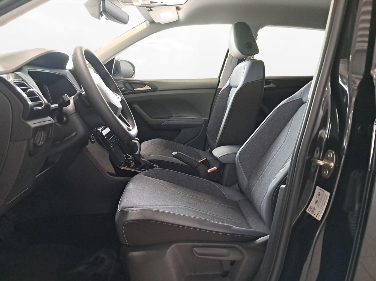 Volkswagen T-Cross – Bild 4