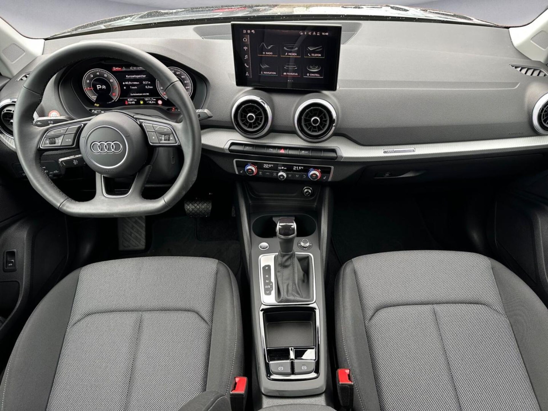 Audi Q2 S line