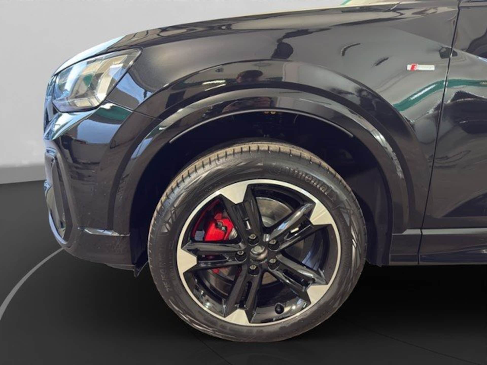 Audi Q2 S line