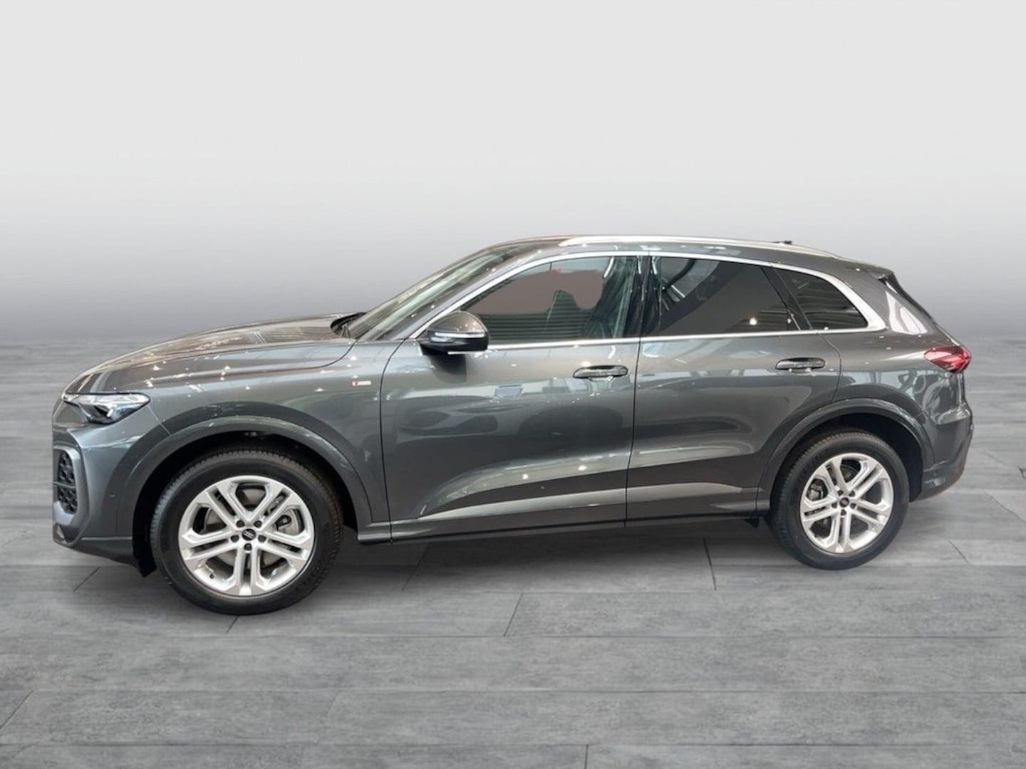 Bild über Audi Q5 SUV TDI quattro 150 kW S tronic - für weitere Informationen kontaktieren Sie den Audi Partner